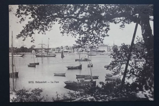 Carte postale ancienne CPA BENODET - Le Port