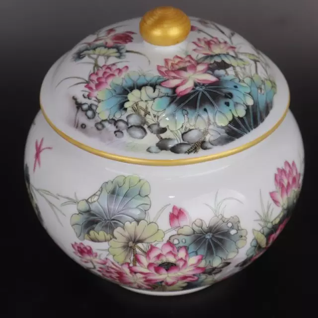 China Qing Qianlong Famille Rose Porcelain Lotus Pattern Pot Tea Caddy 6.9 inch 3