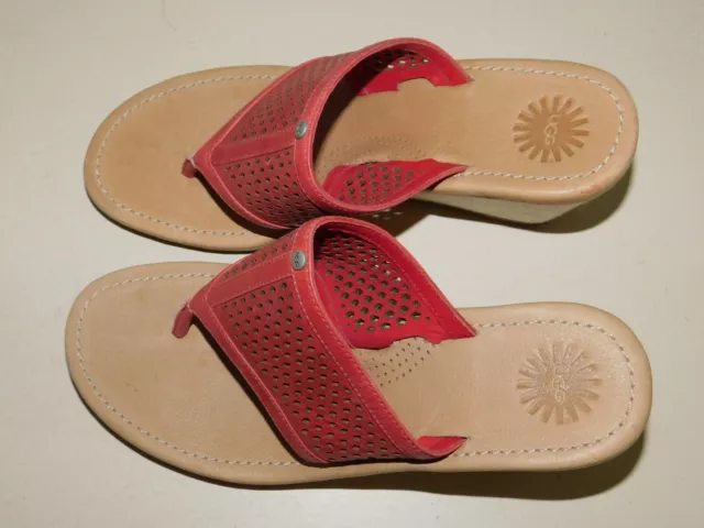 New Womens Size 7 Ugg Solena Red Perf Leather Wedge Flip Flops Sandals 1002632