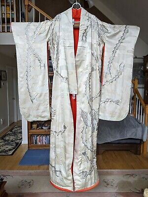 Vintage Embroidered/Brocade Silk Japanese Ceremonial Wedding Uchikake Kimono