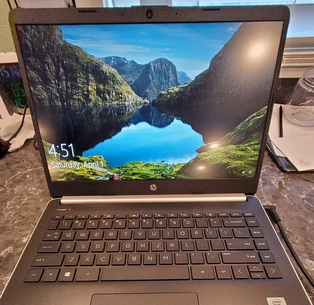 HP 14-dq1025CL 14" Laptop Intel Core i5-1035G1  8GB Ram 256GB SSD up to 3.6GHZ