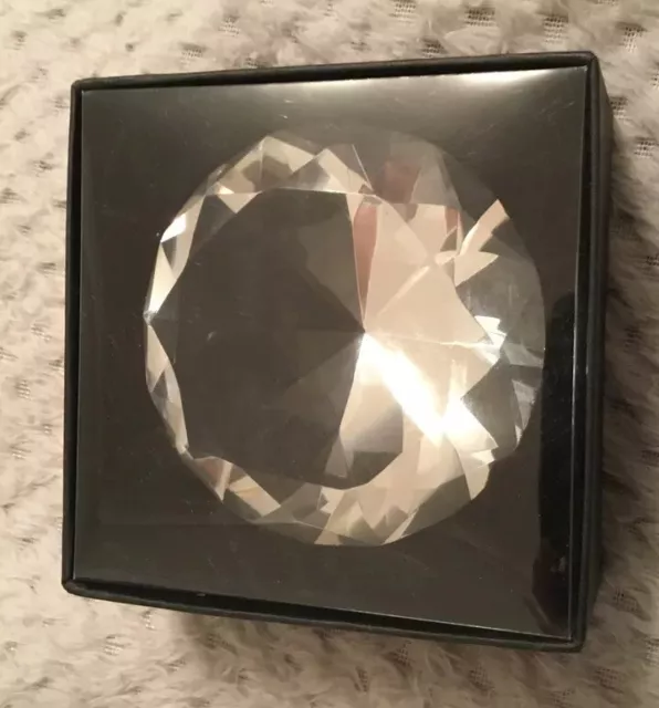 Crystal Diamond Shaped Paperweight