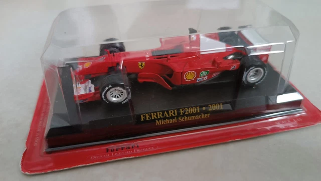 MINI CASCO MICHAEL SCHUMACHER 2001 FERRARI FORMULA 1 (SCALA 1:5