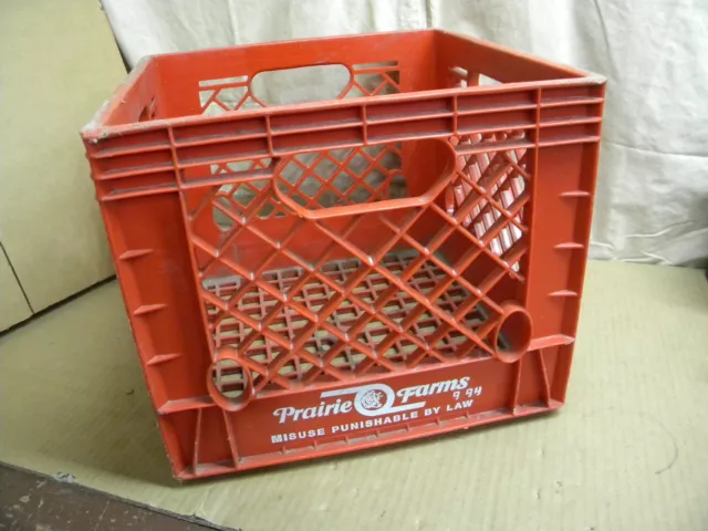 Prairie Farms Dairy Plastic Milk Crate Red Vintage HuskyLite 1990's