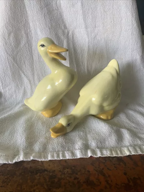 Vintage Pair Of Ceramic Ducks White Peking Duck Goose Geese (g)