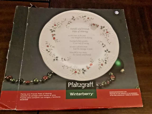 Pfaltzgraff Winterberry Friends and Family Plate of Sharing Platter Serving Gift