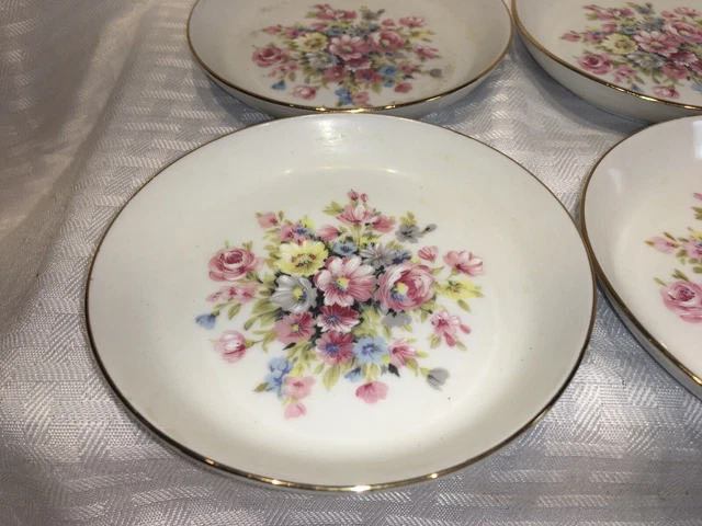 Set of 4 Bareuther Waldsassen Bavaria Floral Plates 4 1/4" 2