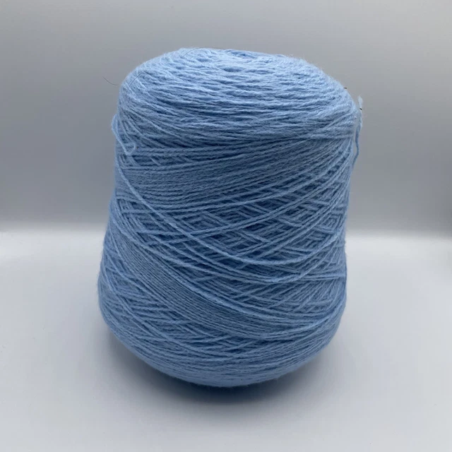Máquina de acrílico Heirloom Carasoft e hilo tejido a mano 1 lb cono 2 capas azul vuelo