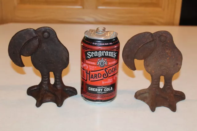 Vtg Antique Old Metal Iron Cast Toucan Bird Bookend Statue Doorstops Paperweight