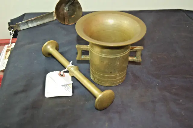 Vintage Heavy Solid Brass Pharmaceutical Mortar and Pestle Spice/Herb Grinder