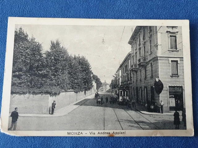Cartolina non Viaggiata Monza Via Andrea Appiani con Tram