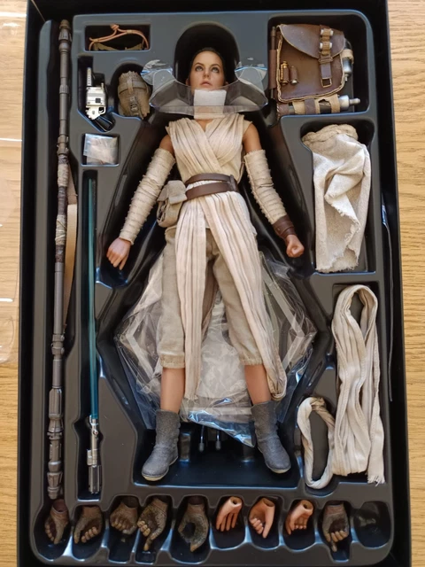HOT TOYS REY 1/6 figure figura STAR WARS ep VII EUR 195,00