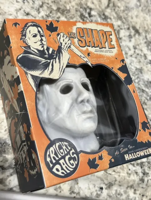 Fright Rags Michael Myers Halloween the shape 6 Inch Mini mask In Hand