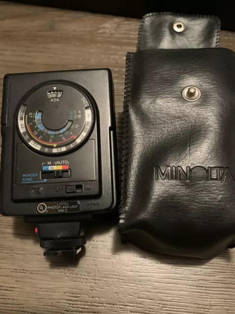 Minolta Auto Camera Electroflash 200X Shoe Mount Flash 2