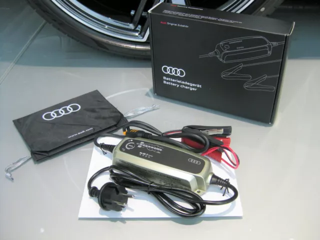 Audi Original Batterieladegerät 420093050C Ladegerät Batterie Batterieerhaltung
