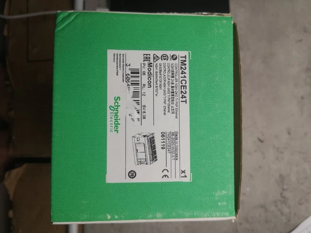 Schneider Electric TM241CE24T (new in box)/TM241CE24T