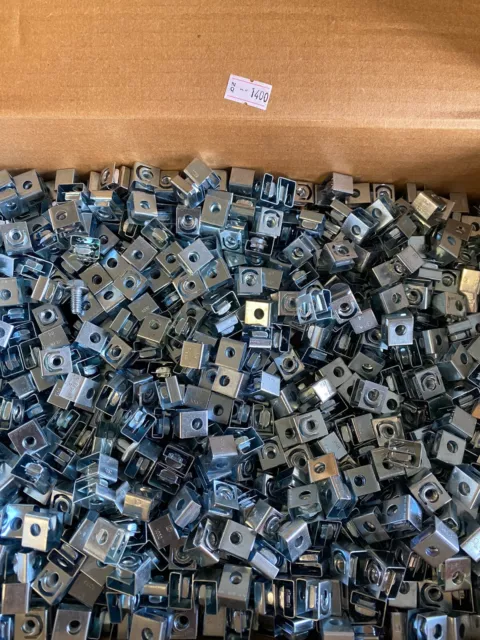 100 Qty - Cage Nut Size 10-32 ZE15 screw bolt