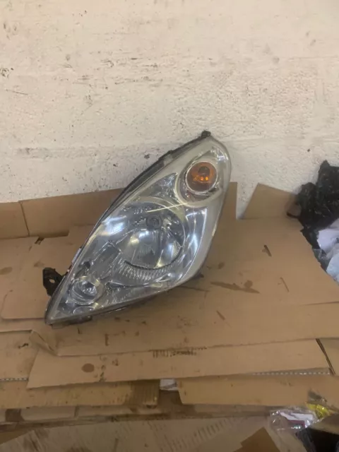 Suzuki Splash Headlight Front Light Headlamp Passenger Side (08-13)