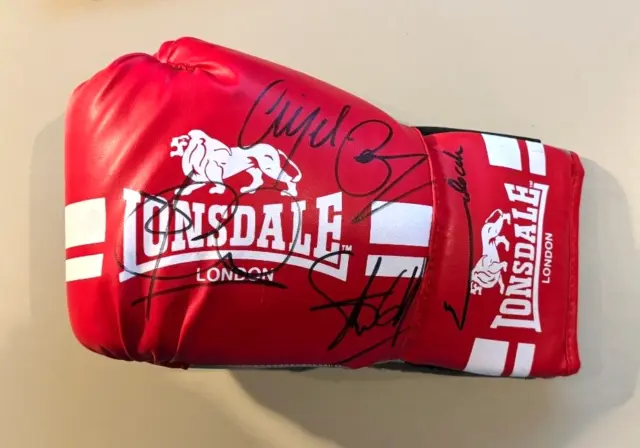 Chris Eubank Nigel Benn Steve Collins Joe Calzaghe Signed Boxing Glove with COA