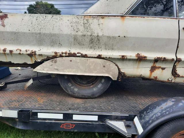 1963 Chevy Impala Right Fender Skirt Foxcraft CWS-63 Lowrider SS 1963 Chevy Impala Right Fender Skirt Foxcraft CWS-63 Lowrider SS