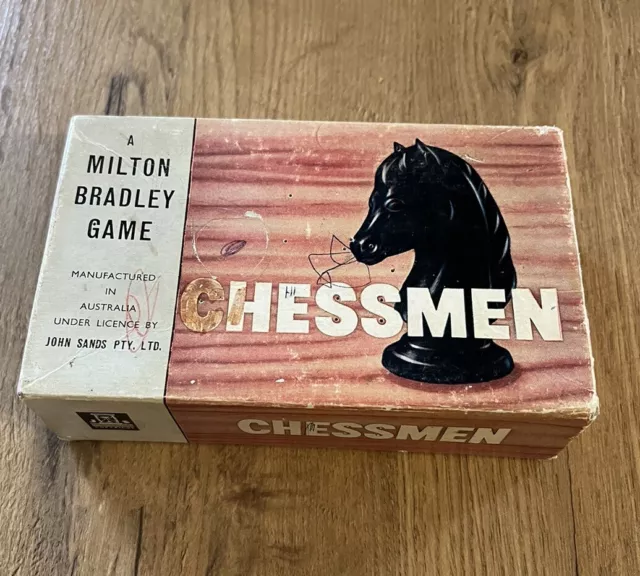 Vintage Chess Box Set Pieces MILTON BRADLEY GAME CHESSMEN plus Bag Of Extras