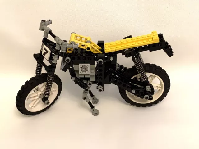 Vintage Lego Technic Modello 8838 Ciclo Shock/Moto completa di Parti Extra