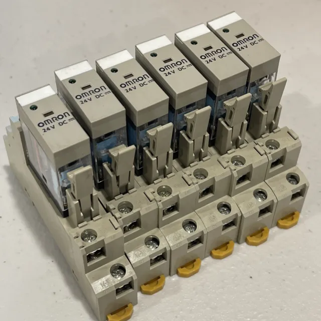 Set Of 6-Omron G2R-1-Snd (S) Relay 24Vdc 10A ,250V ,5 Pin W/ 17Zoew With Base