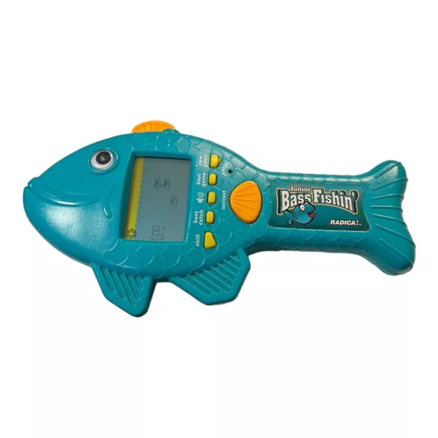 RADICA JUNIOR BASS Fishin' Handheld Fishing Game Travel Size 2001