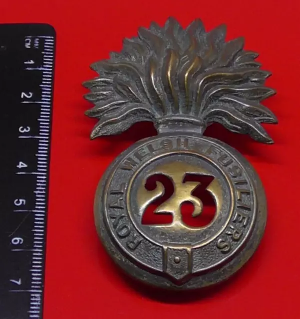 The Royal Welsh Fusiliers 23rd Regiment Of Foot Cap Badge British Army