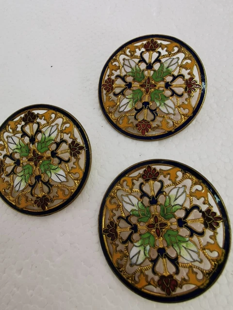 3 anciens boutons champleuve émaillé rare
