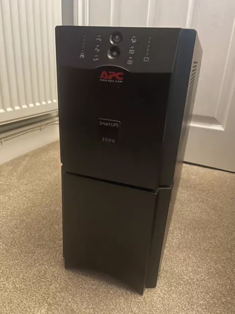 APC Smart UPS 3000 Battery - Tower not rackmount. Fully Working