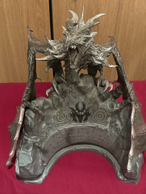 THE ELDER SCROLLS V: Skyrim Collectors Edition Alduin Statue 2011 ...