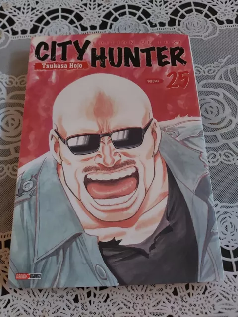 Manga japonaise de Tsukasa Hojo city hunter édition de luxe volume 25.