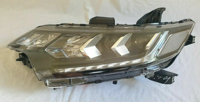 thumbnail image 2 of JSBOYAT Halogen Headlight Assembly W/LED DRL Replacement 2 of 13