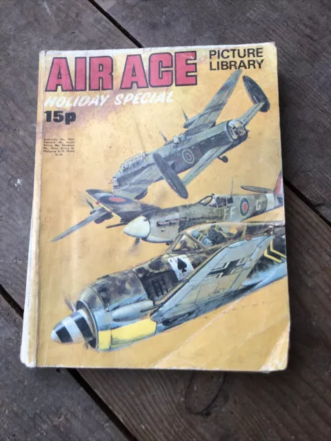 AIR ACE Picture Library Comic  Holiday Special 1972  IPC Magazines Ltd