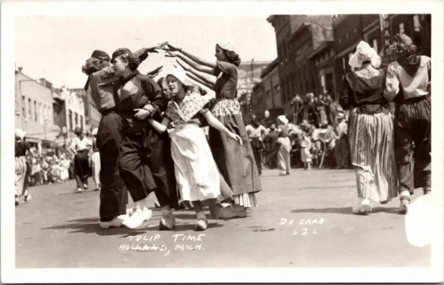 RPPC Real Photo Postcard MI Holland Dances during Tulip Festival 1940s S114