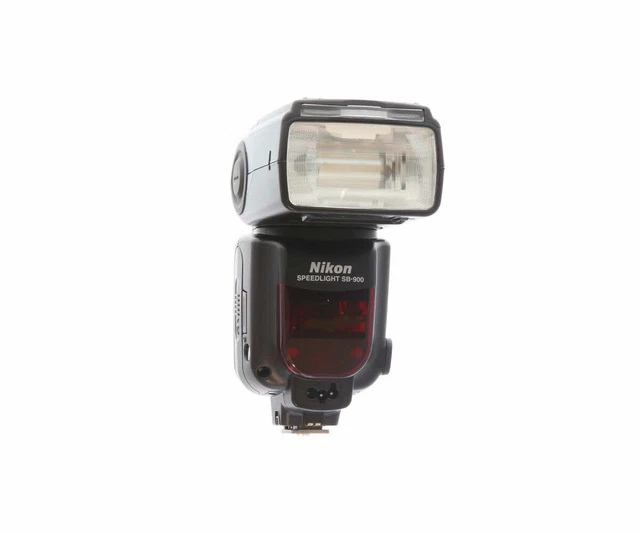 Nikon SB-900 I-TTL Speedlight Flash [GN131] {Bounce, Swivel, Zoom}for (DSLR)