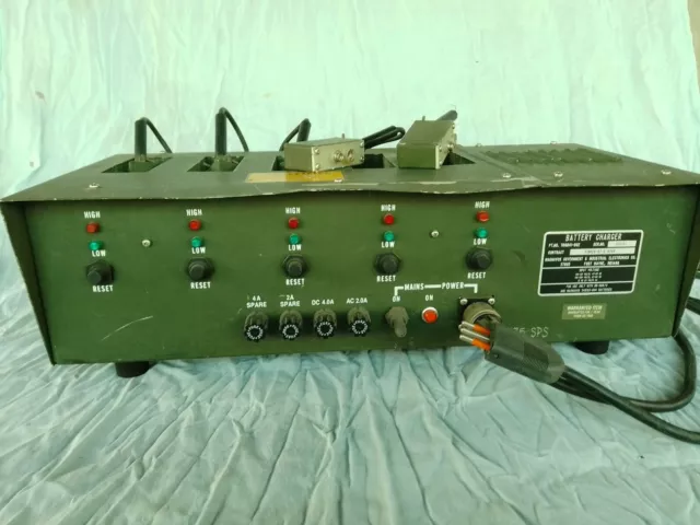 MILITARY RADIO BATTERY CHARGER for PRC68 and family . 220 Volts 50Hz AC