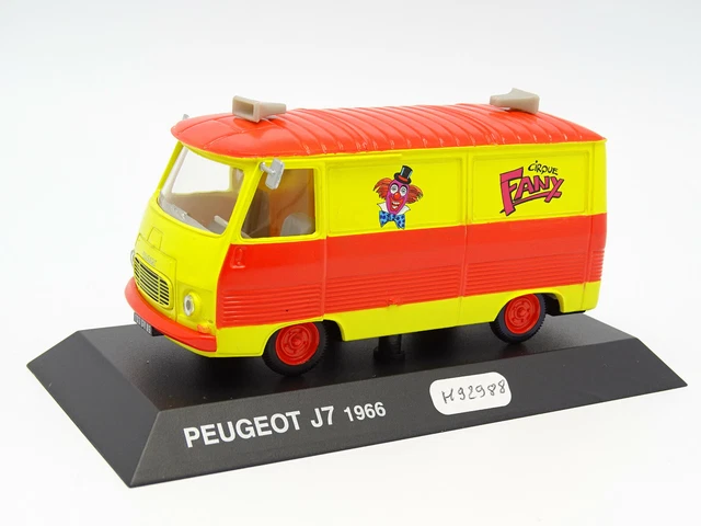 norev Peugeot J7 'Cycle Peugeot' Tour de France 1966 (1/43 scale model