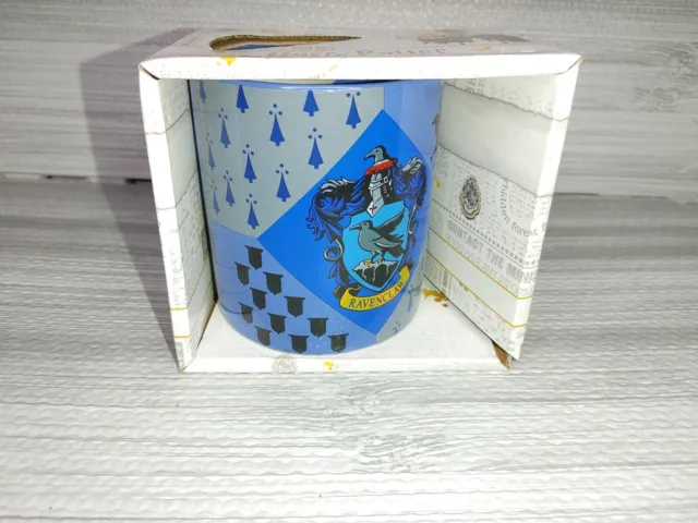 Harry Potter Ravenclaw House Crest Ceramic Mug 14-Ounces Silver Buffalo. NIB