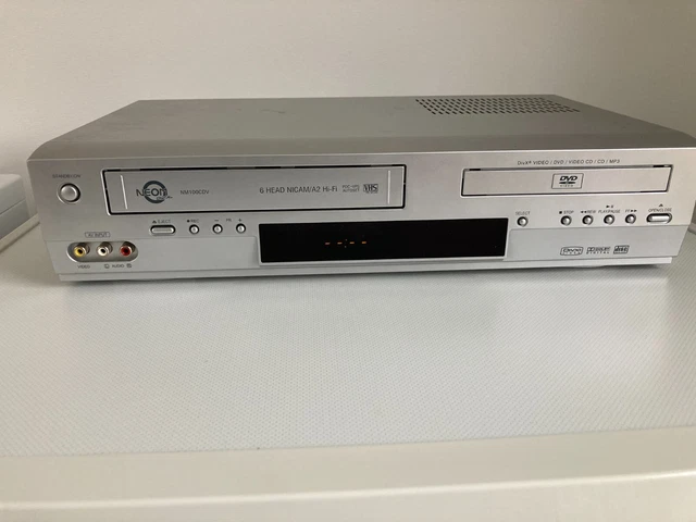MAGNETOSCOPE VHS ENREGISTREUR LECTEUR DVD à l'état de neuf