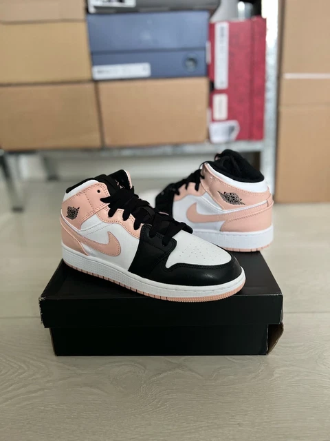 NIKE AIR JORDAN 1 Mid Crimson Tint Arctic Orange GS UK 4 US 4.5