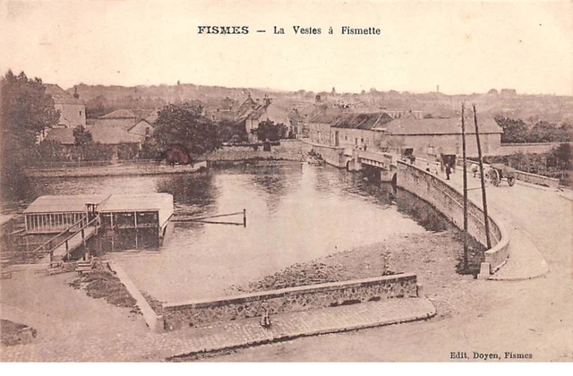 51 .n° 109911 . fismes . la vesles a fismette . vue d ensemble .