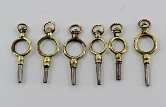 Lot De Clefs Pour Montres De Gousset Anciennes.