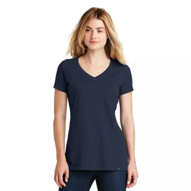 New Era Heritage Blend Short Sleeve V-Neck Tee Women's M Navy Blue Shirt LNEA101