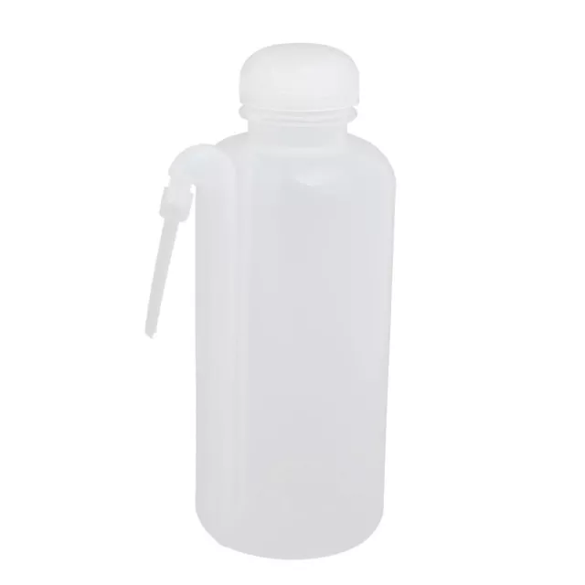 500ml LDPE Curved Tip Round Water Squeeze Spray Bottle Clear