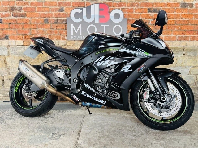 KAWASAKI NINJA ZX-10RR Winter Test Edition 2018 68 £10,490.00