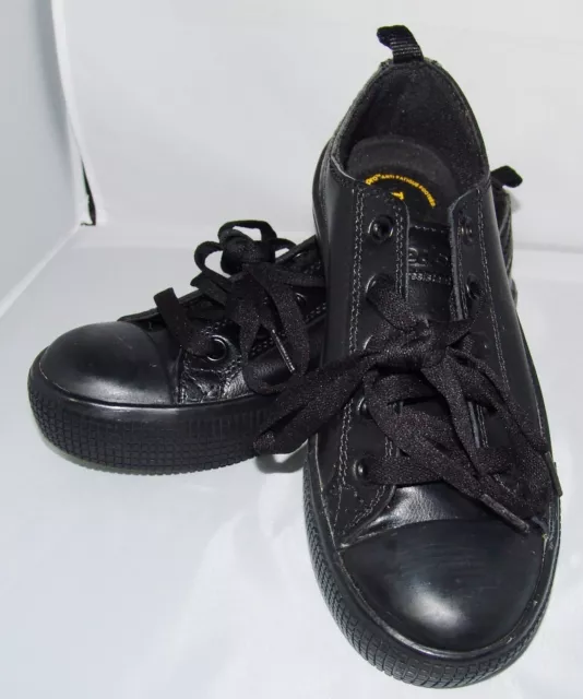 TredSafe Slip Resistant Shoes Mens 4 Womens 6 Black Lace Up Safety Uniform