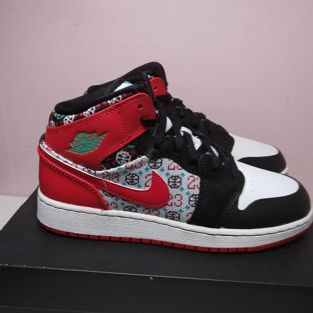 Air Jordan 1 Mid SE GS 'Ugly Christmas Sweater' Size 6.5Y / 7 Wm (DM1208-150)