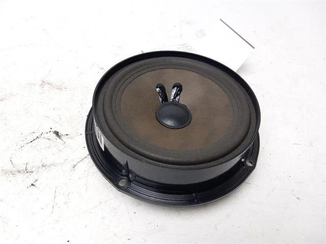 2008 Volkswagen Passat 2.0L Fwd 4Cyl Rear Driver Speaker 57407